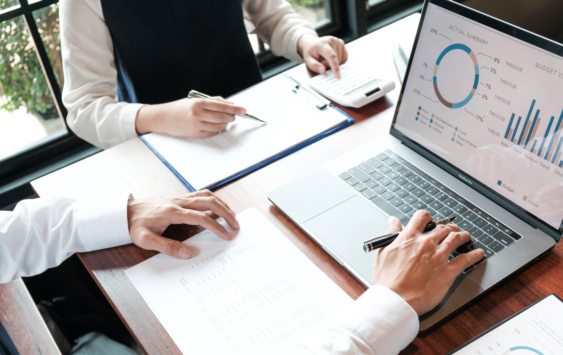 Mitarbeiterumfragen zum Thema Benefits auswerten