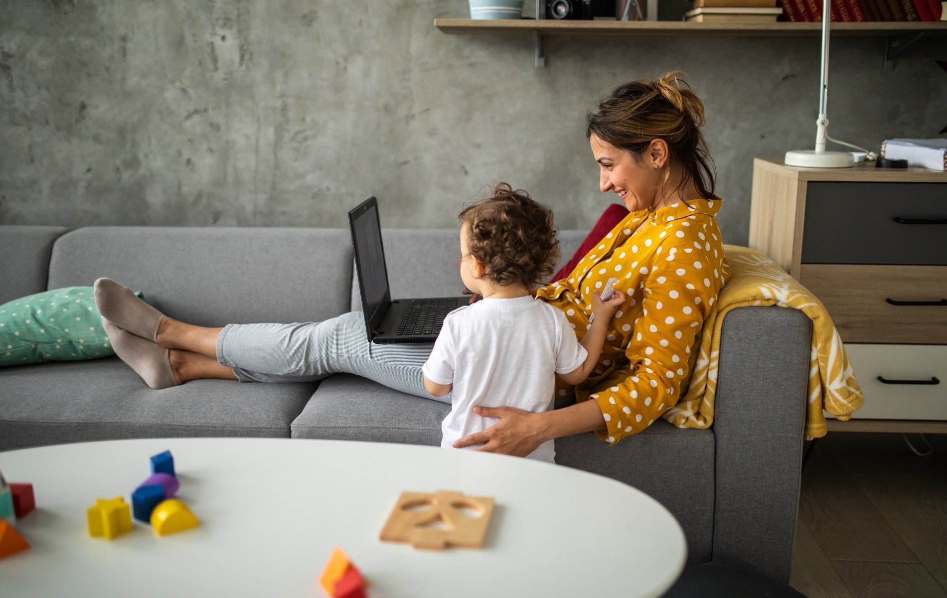 Flexible Arbeitszeitmodelle ermöglichen eine bessere Vereinbarkeit von Familie und Beruf.